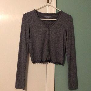dark blue cropped american eagle long sleeve shirt